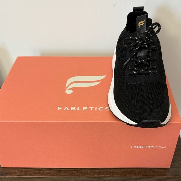 Fabletics Black Athletic Shoes - Picture 2 of 4